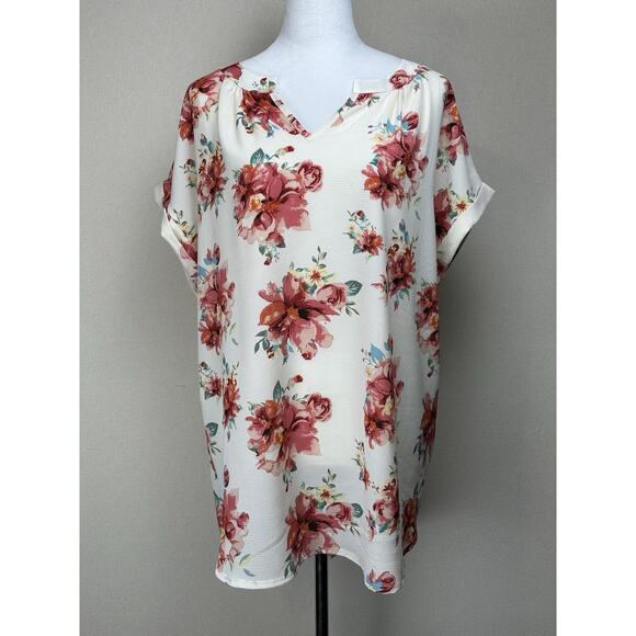 Paisley Grace Women’s XL Off White Floral Short Sleeves Notched V-Neck NWT - Picture 1 of 15
